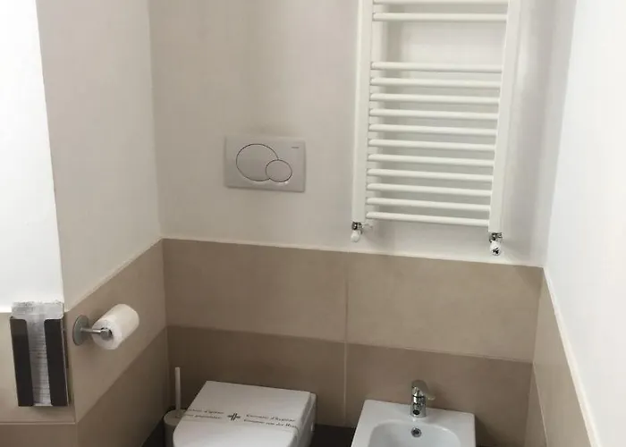 For 2* Rome